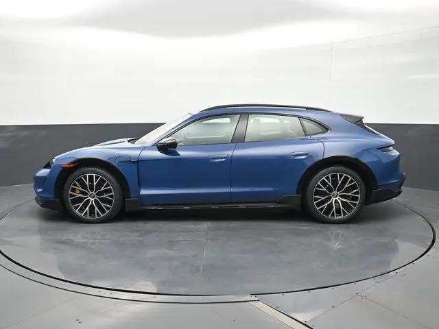 2022 Porsche Taycan Cross Turismo Turbo S