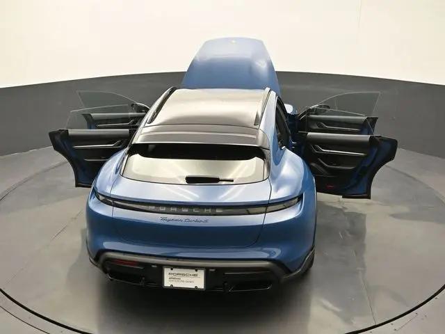 2022 Porsche Taycan Cross Turismo Turbo S
