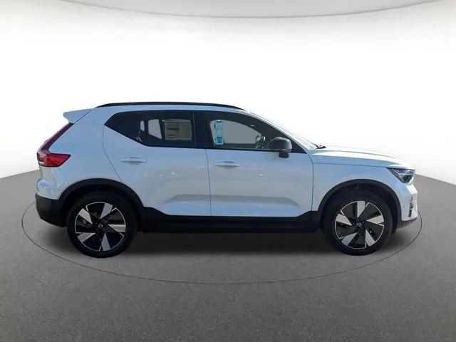 2026 Volvo EX40 Plus, Twin Motor, Fully electric