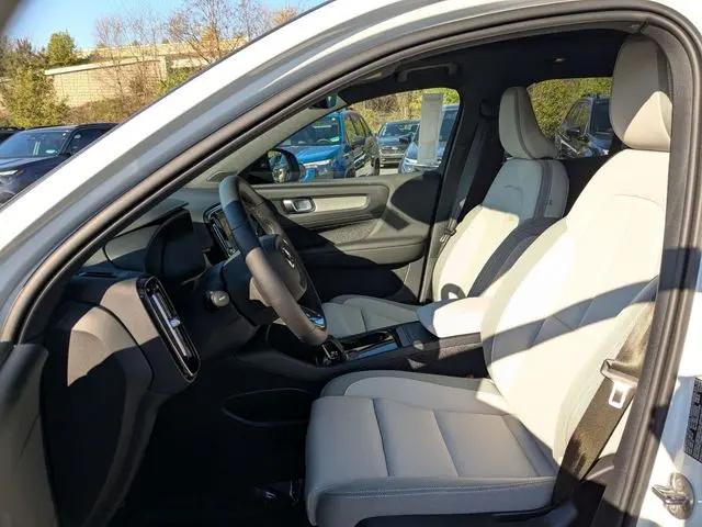 2026 Volvo EX40 Plus, Twin Motor, Fully electric