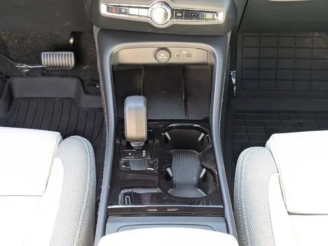 2026 Volvo EX40 Plus, Twin Motor, Fully electric