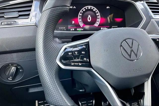2024 Volkswagen Tiguan 2.0T SE R-Line Black