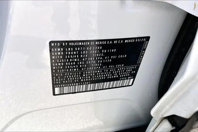 2024 Volkswagen Tiguan 2.0T SE R-Line Black