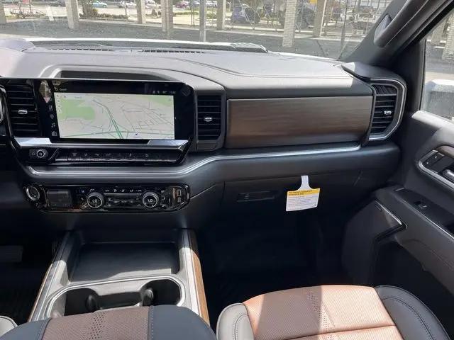 2026 Chevrolet Silverado 2500HD Crew Cab, Standard Bed, High Country, 4WD