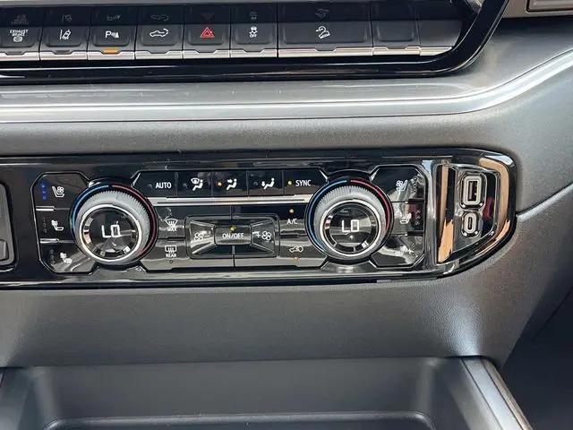 2026 Chevrolet Silverado 2500HD Crew Cab, Standard Bed, High Country, 4WD