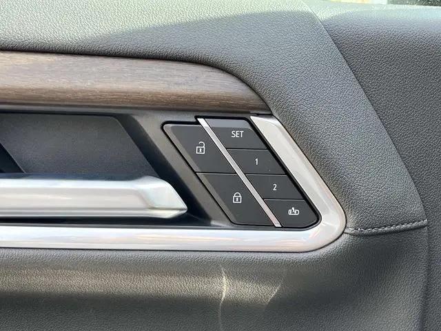 2026 Chevrolet Silverado 2500HD Crew Cab, Standard Bed, High Country, 4WD