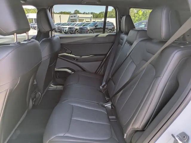 2026 Jeep Cherokee Overland 4x4