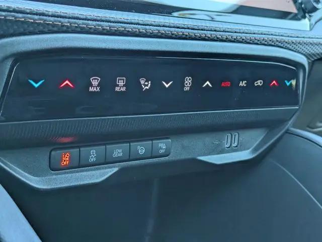 2026 Jeep Cherokee Overland 4x4