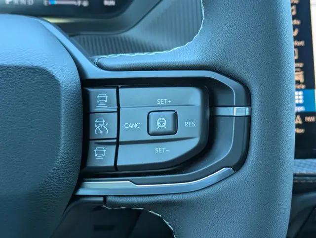 2026 Jeep Cherokee Overland 4x4