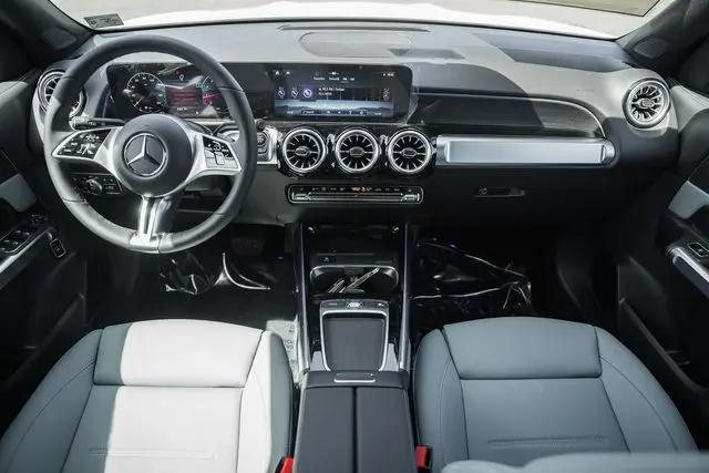 2026 Mercedes-Benz GLB 4MATIC