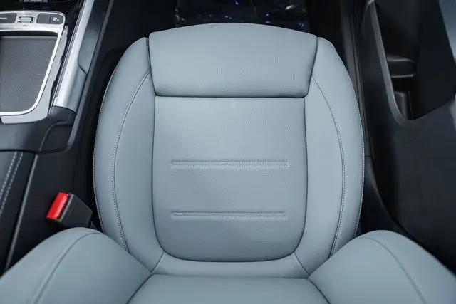 2026 Mercedes-Benz GLB 4MATIC