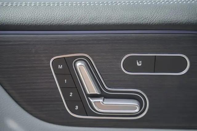 2026 Mercedes-Benz GLB 4MATIC