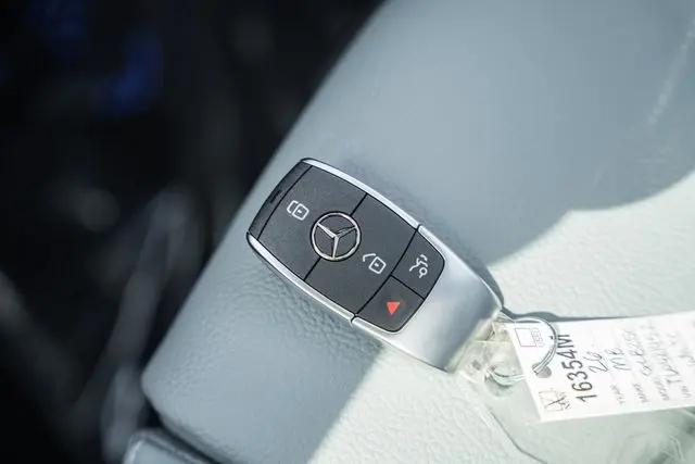 2026 Mercedes-Benz GLB 4MATIC