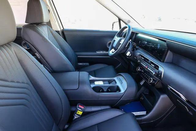 2026 Hyundai Palisade Hybrid Blue SEL 8P