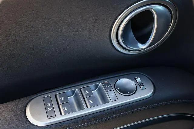 2026 Hyundai Palisade Hybrid Blue SEL 8P