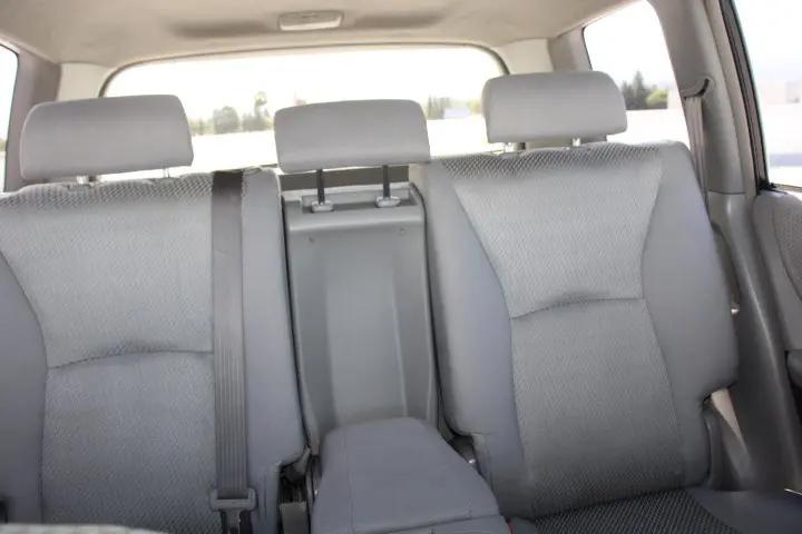 2005 Toyota Highlander Base V6