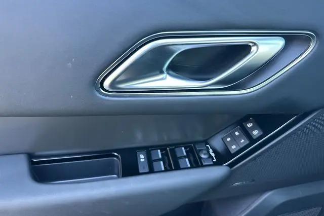 2026 Land Rover Range Rover Velar S
