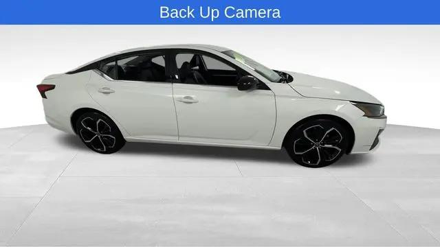 2024 Nissan Altima SR FWD