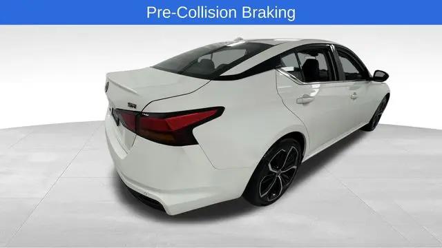 2024 Nissan Altima SR FWD