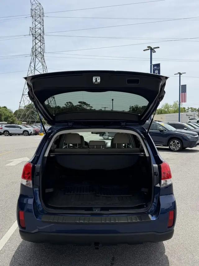 2011 Subaru Outback 2.5i Premium