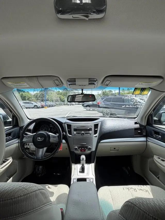 2011 Subaru Outback 2.5i Premium