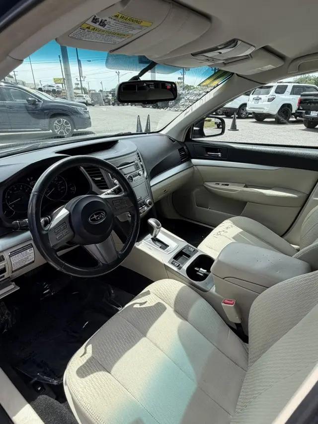 2011 Subaru Outback 2.5i Premium