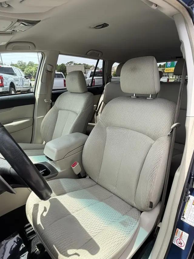 2011 Subaru Outback 2.5i Premium
