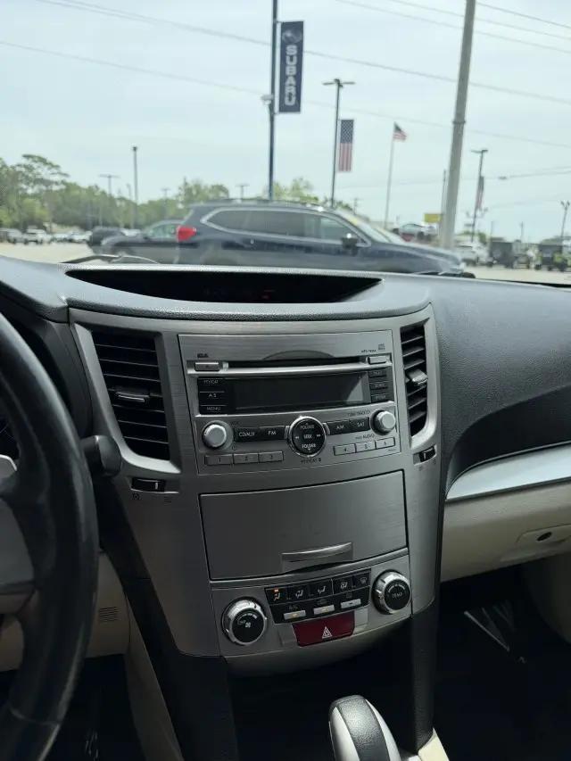 2011 Subaru Outback 2.5i Premium