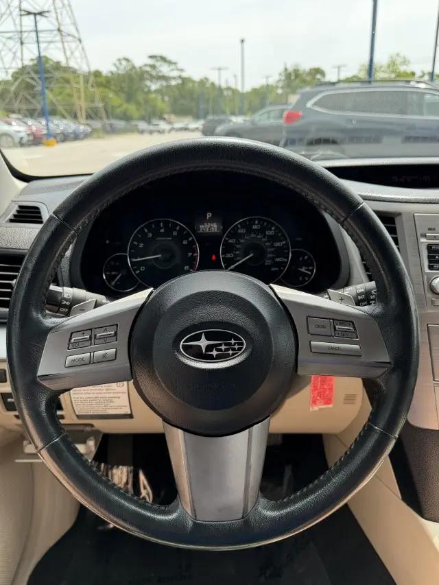 2011 Subaru Outback 2.5i Premium