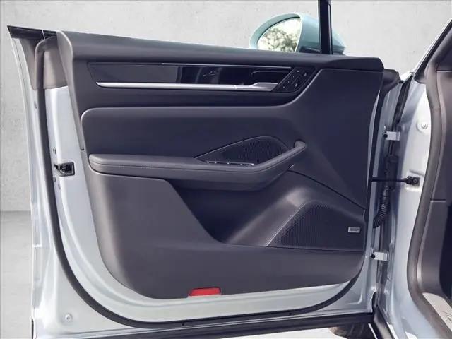 2025 Porsche Macan Electric Macan Electric