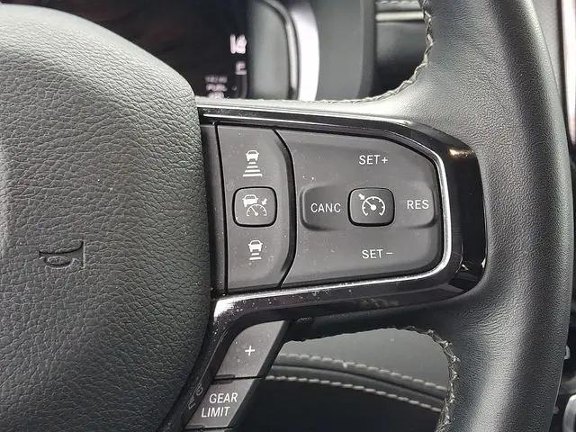 2024 Ram 1500 Limited Crew Cab 4x4 5'7" Box