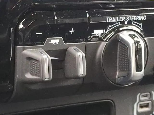 2024 Ram 1500 Limited Crew Cab 4x4 5'7" Box