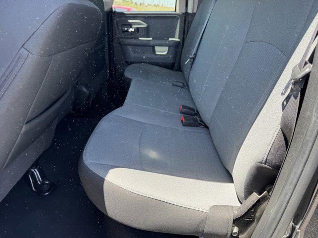 2024 Ram 1500 Classic SLT Quad Cab 4x2 6'4" Box