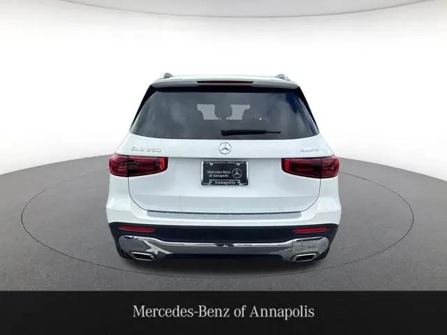 2026 Mercedes-Benz GLB 4MATIC