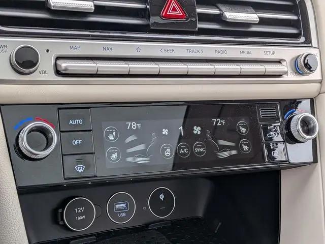 2026 Genesis G70 2.5T AWD Prestige