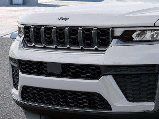 2026 Jeep Grand Cherokee L Altitude 4x2
