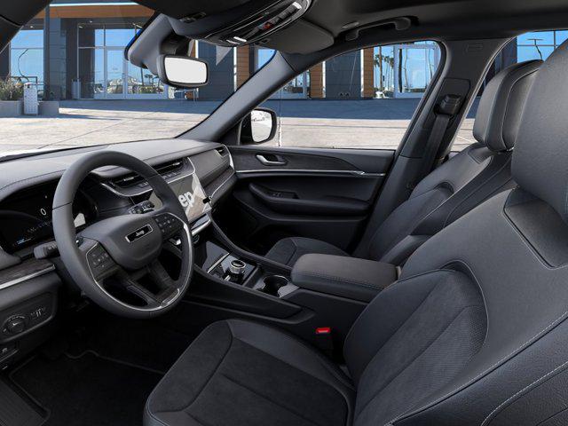 2026 Jeep Grand Cherokee L Altitude 4x2
