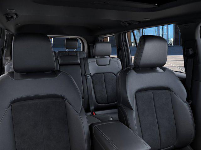 2026 Jeep Grand Cherokee L Altitude 4x2