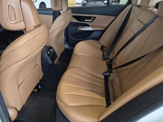 2026 Mercedes-Benz E 350 E 350