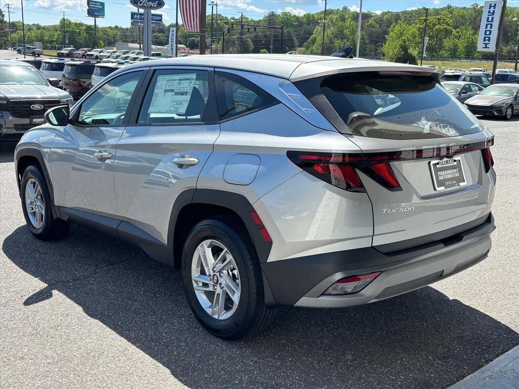 2026 Hyundai Tucson SE - Photo 2