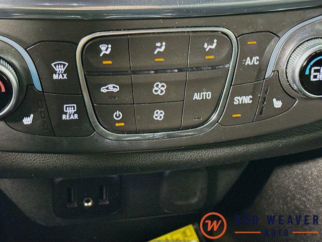 2023 Chevrolet Traverse AWD LT Cloth