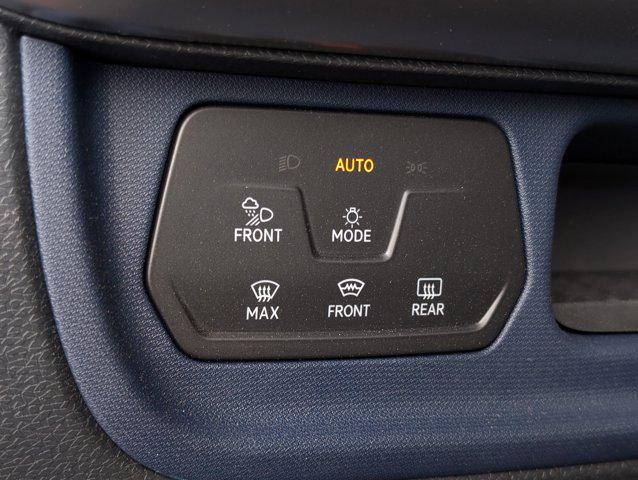 2025 Volkswagen ID. Buzz Pro S Plus with 4MOTION