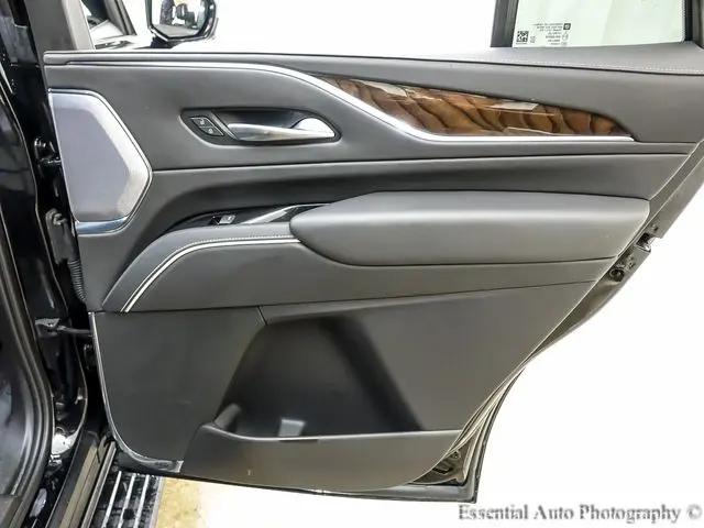 2023 Cadillac Escalade 4WD Sport Platinum