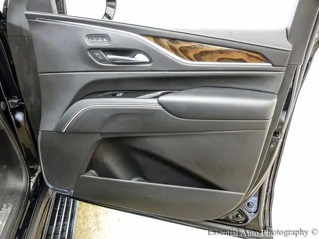 2023 Cadillac Escalade 4WD Sport Platinum