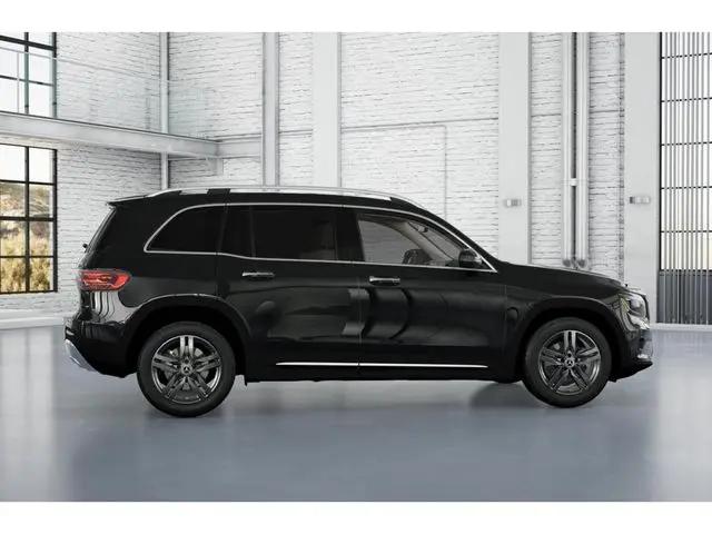 2026 Mercedes-Benz GLB 4MATIC