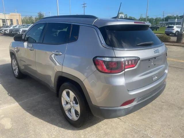 2018 Jeep Compass Latitude FWD