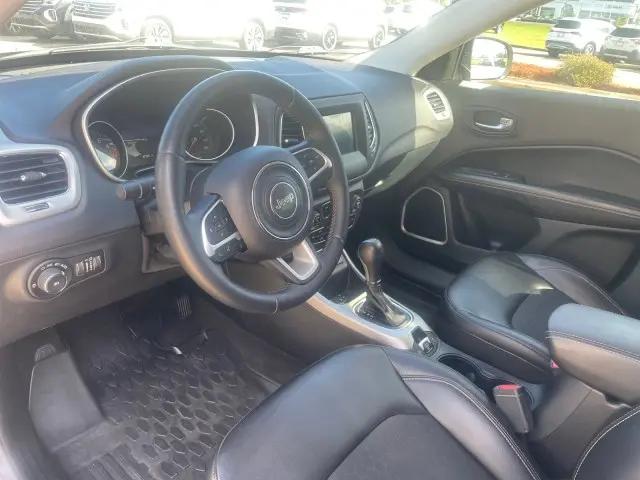 2018 Jeep Compass Latitude FWD