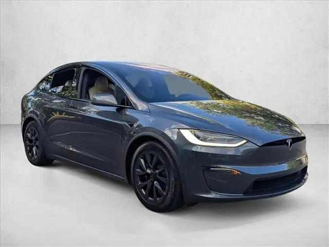 2023 Tesla Model X Standard Range