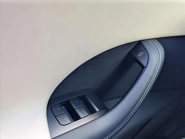 2023 Tesla Model X Standard Range