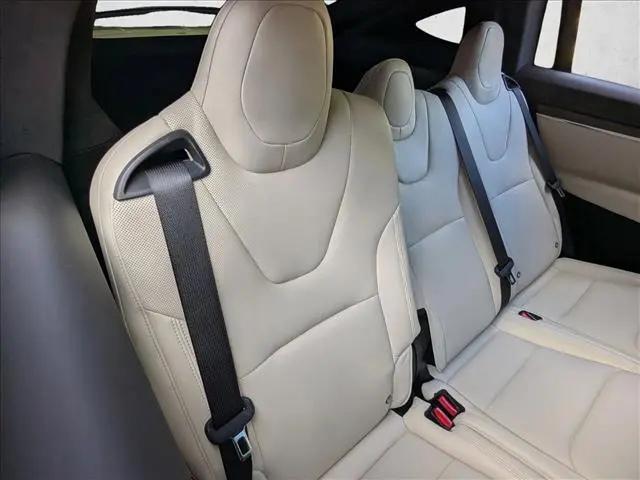 2023 Tesla Model X Standard Range